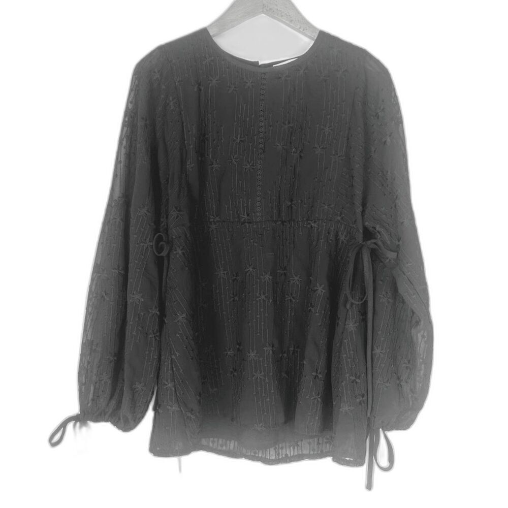 Suzanne Betro Weekends Black Floral Embroidered Tie Waist/Sleeve Blouse Sz Small